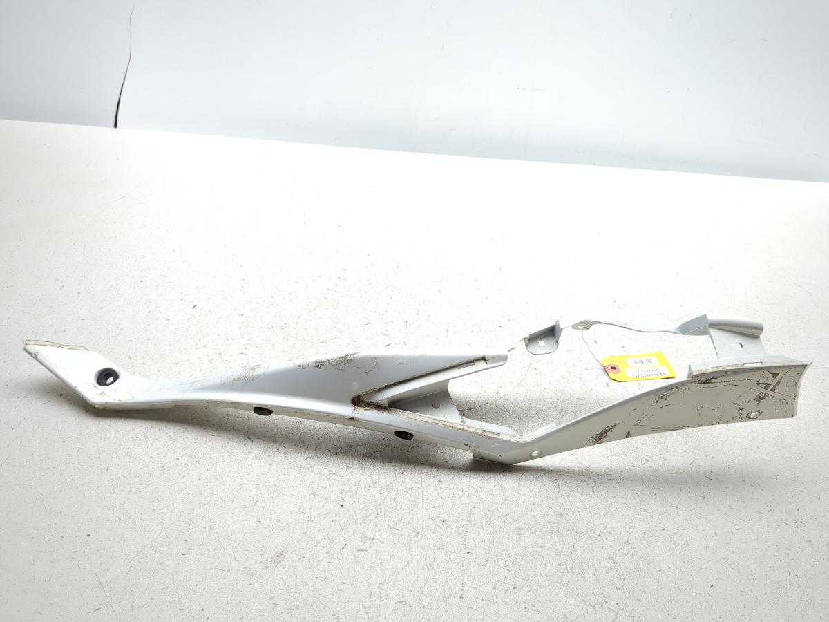 08-10 Suzuki GSXR 600 750 Rear Left Tail Cover Panel 47211-37H