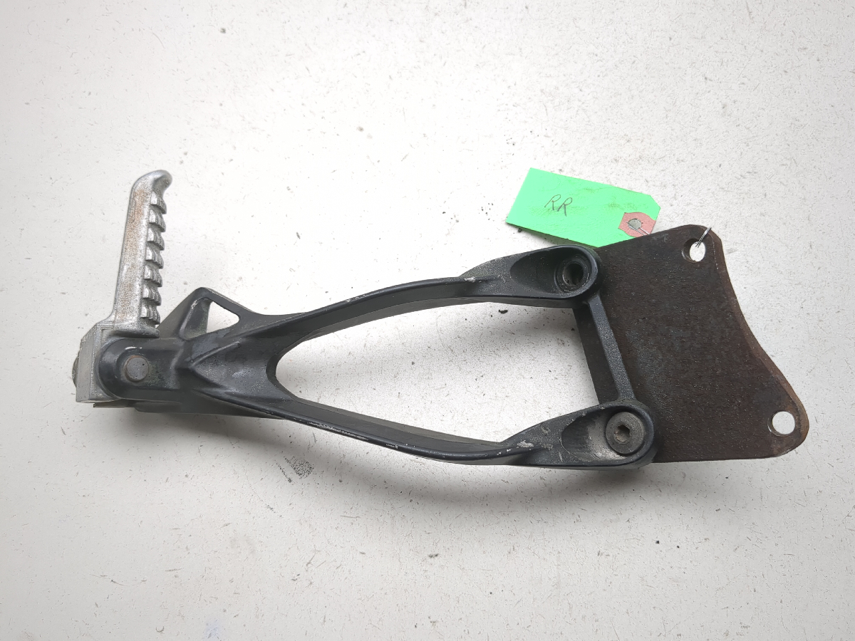 07 08 Kawasaki ZX6R ZX 636 Rear Right Passenger Foot Peg