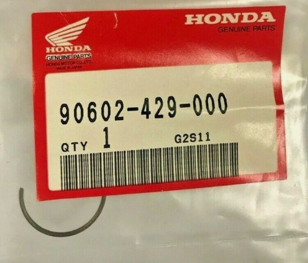 NOS HONDA XL500 XR500 PISTON PIN CLIP 90602-429-000 NEW OEM QTY 3