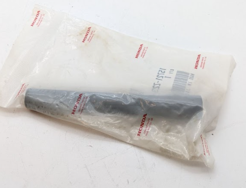 Honda OEM Breather Tube 15721-Z23-H60
