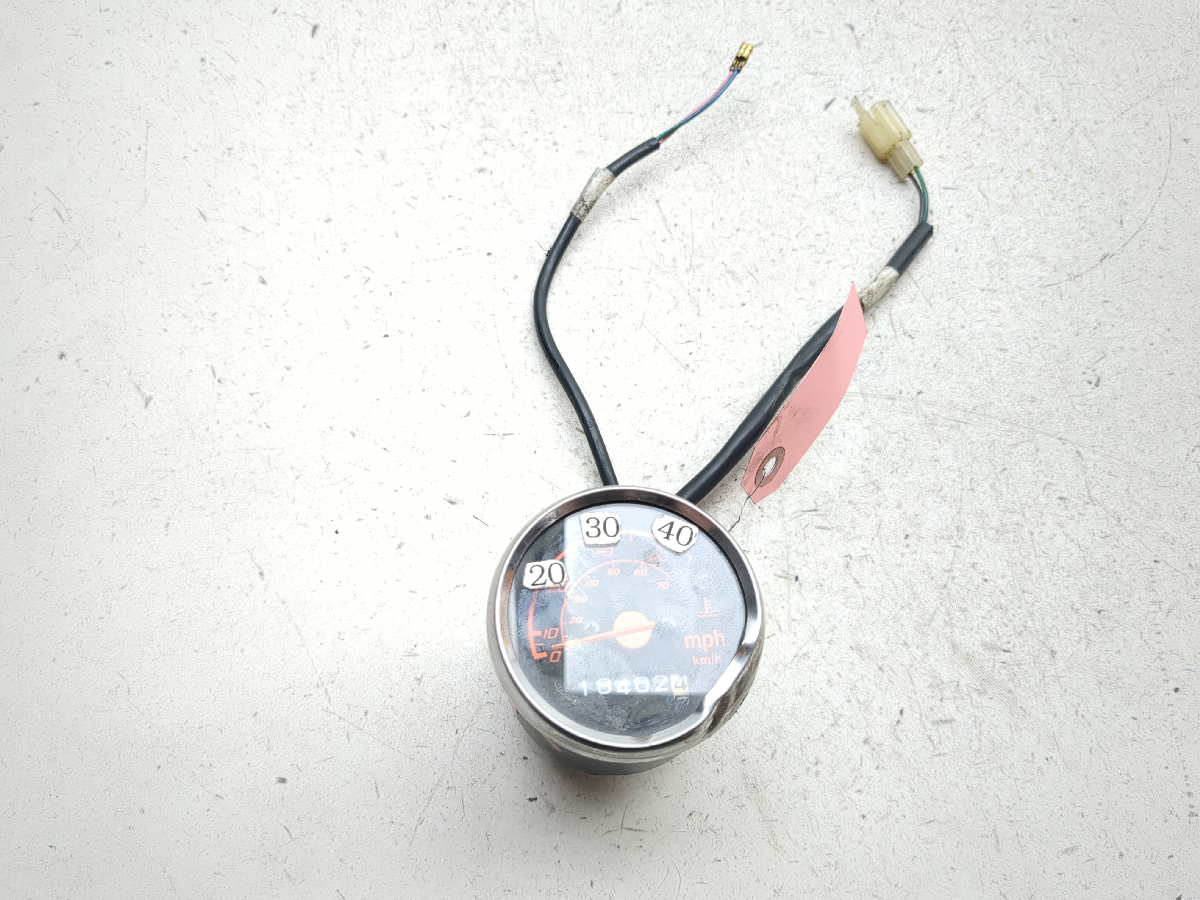 03-25 Honda Ruckus NPS50 Gauge Speedometer Tachometer Display
