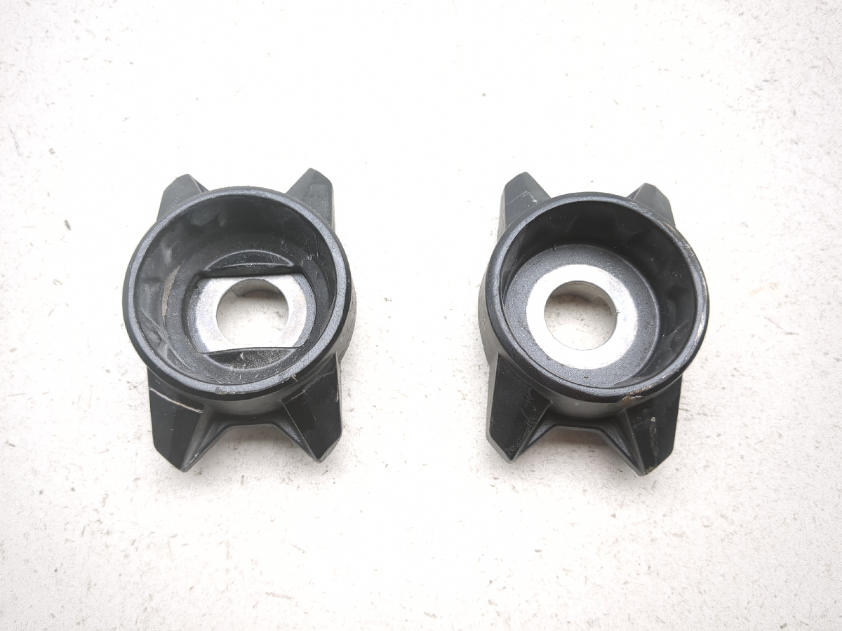 22-25 Yamaha YZF-R7 YZF R7 Right Left Axle Covers