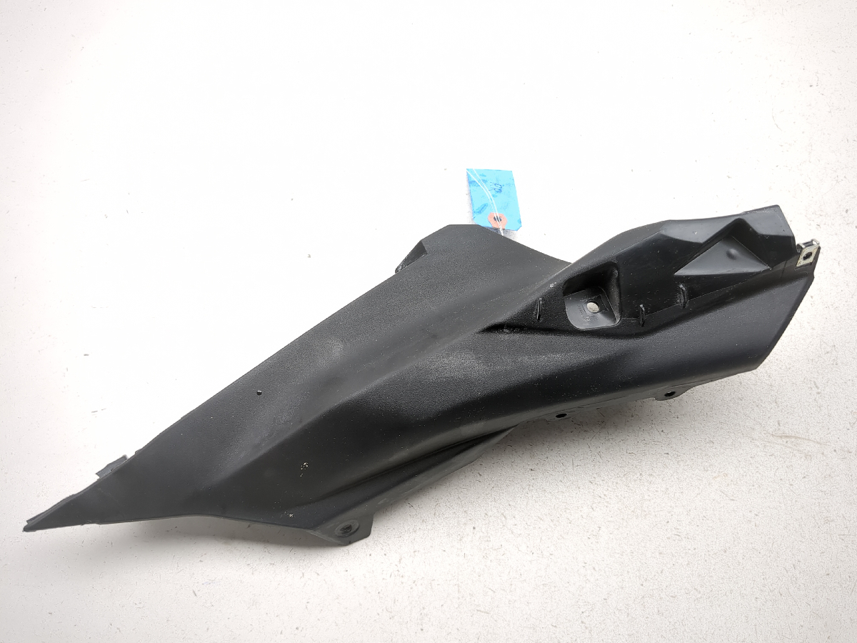 22-25 Yamaha YZF-R7 YZF R7 Right Rear Tail Fairing Cover Panel