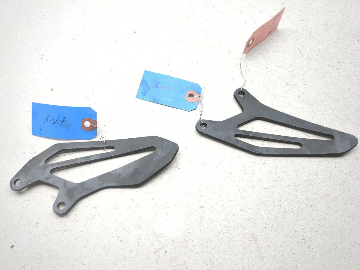 22-25 Yamaha YZF-R7 YZF R7 Left Right Heel Guards Set