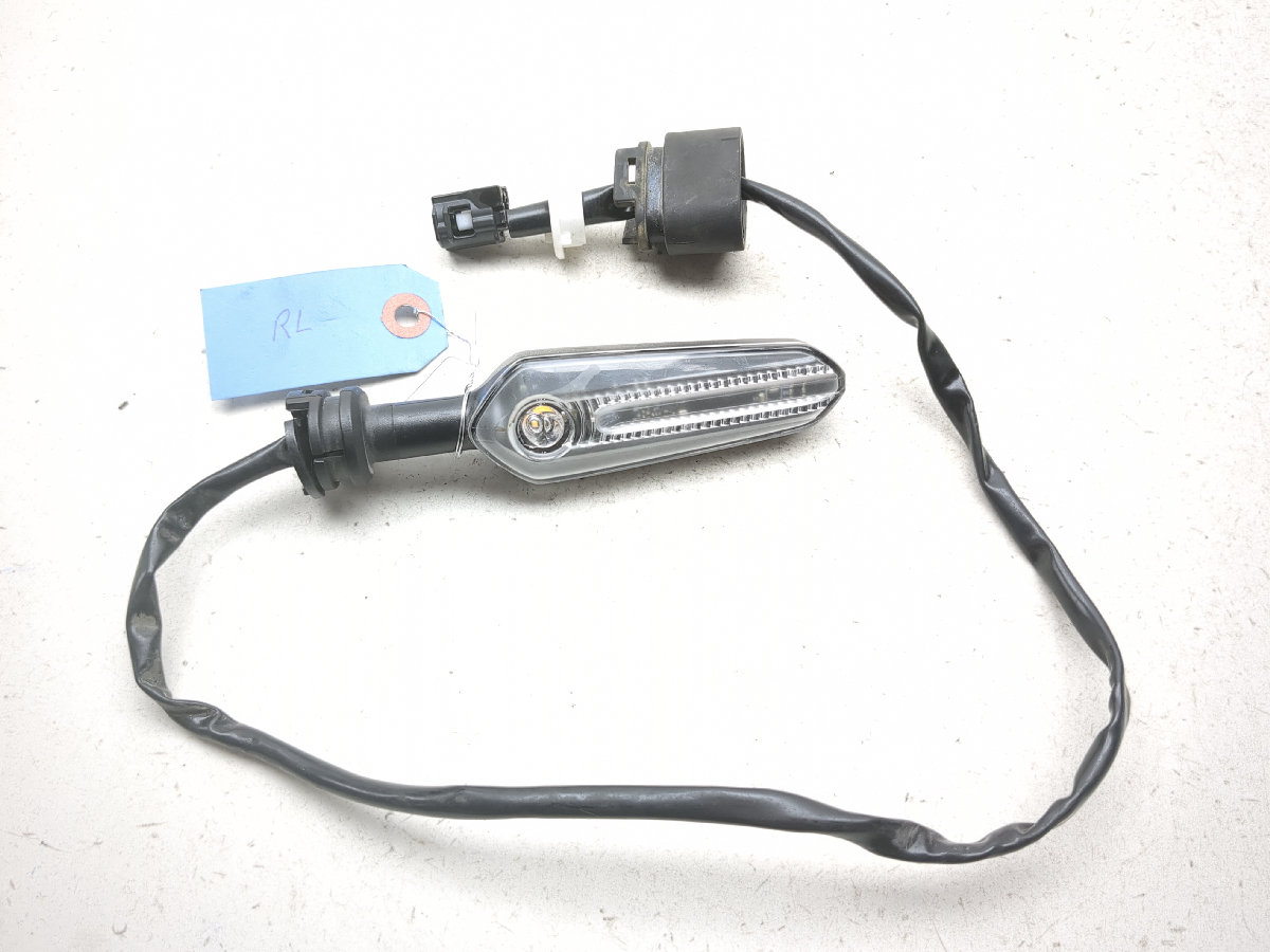 22-25 Yamaha YZF-R7 YZF R7 VARROC Rear Left Turn Signal Flasher Indicator Light