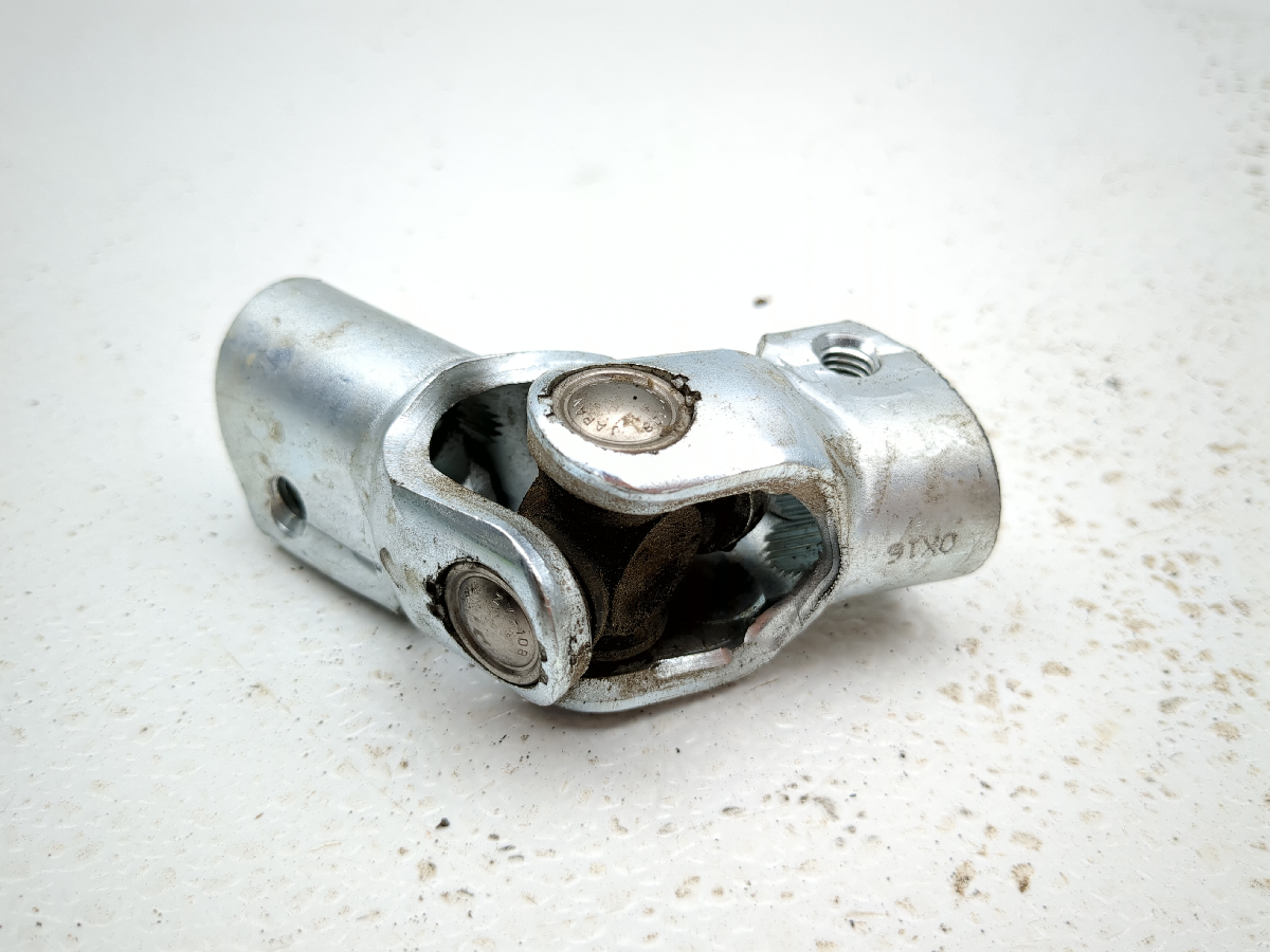 18-20 Yamaha Wolverine X4 850 U Joint Yoke