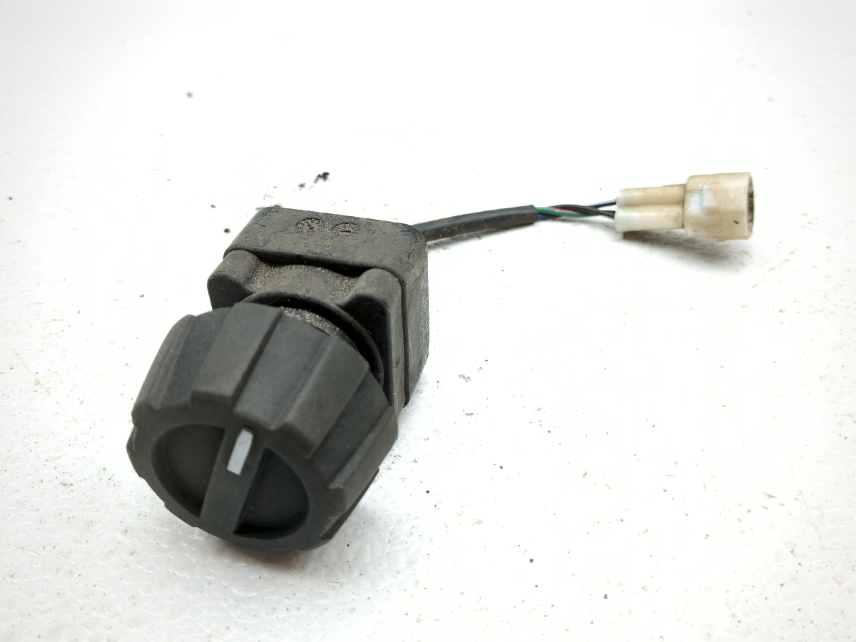 18-20 Yamaha Wolverine X4 850 Switch BG4-82526-01-00
