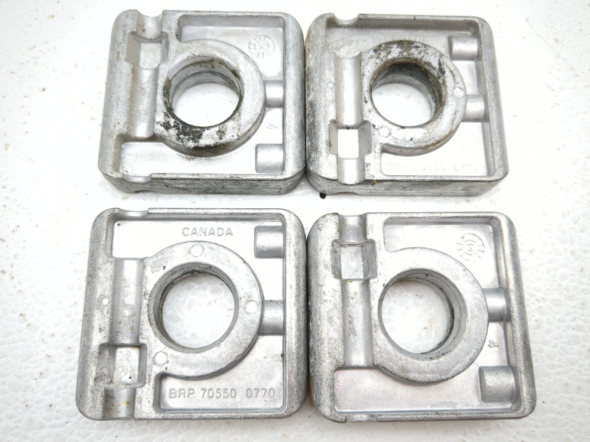 13-17  Can Am Spyder RT-S SE6 Rear Axle Pivot Bolt Adjusters Set 705500770