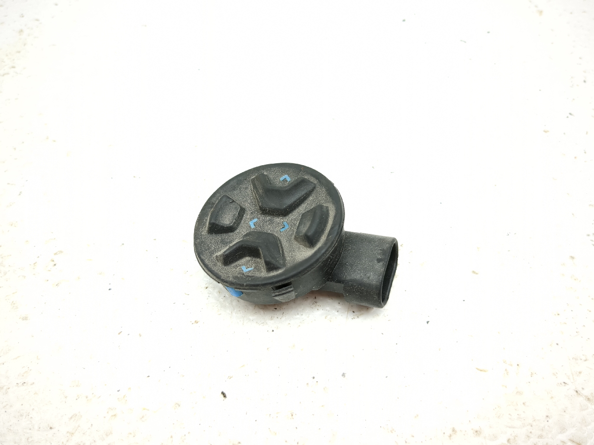 13-17  Can Am Spyder RT-S SE6 Right Passenger Hand Switch 710002464
