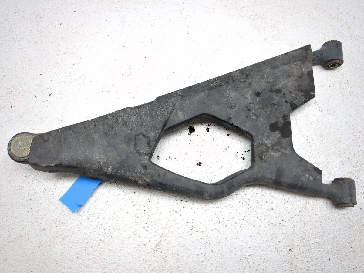 13-17  Can Am Spyder RT-S SE6 Front Right Upper Control A Arm 706201322