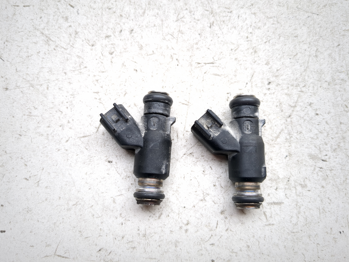 07-11 Harley FLSTC Heritage Softail Classic Gas Fuel Injectors 27709-06A