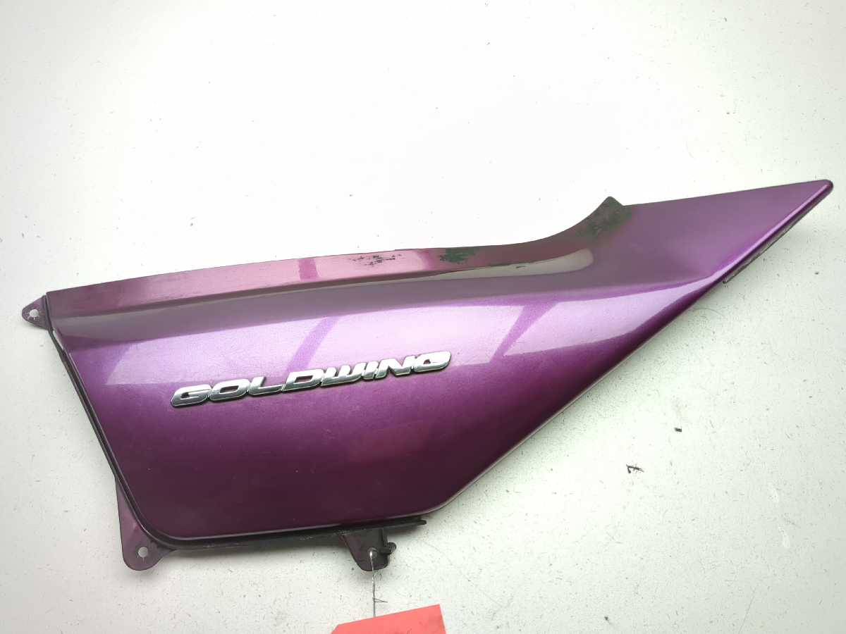 01-05 Honda Goldwing 1800 GL 1800 Right Side Lower Seat Cover Panel