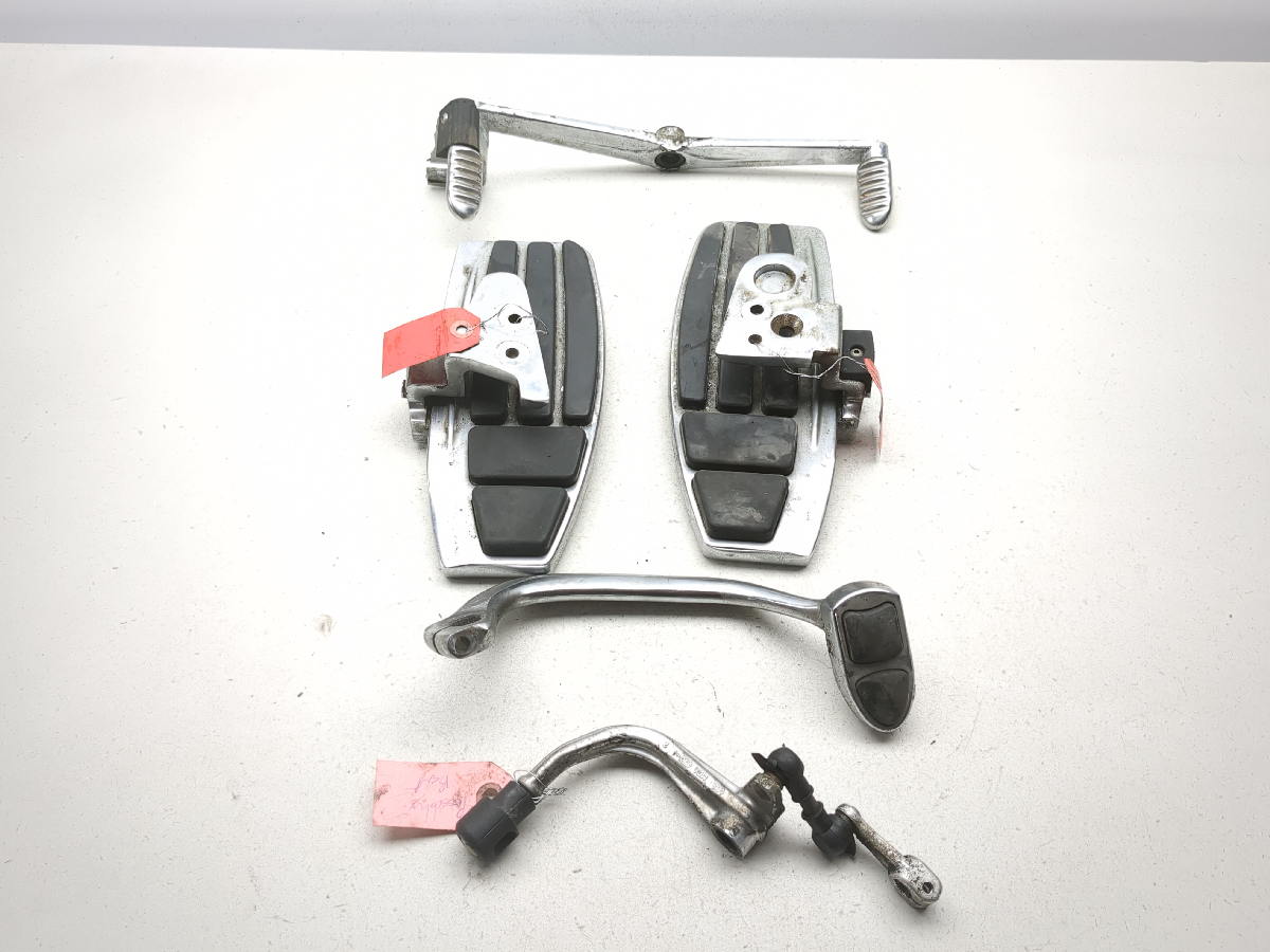 01-05 Honda Goldwing 1800 GL 1800 Front Floorboards Kit