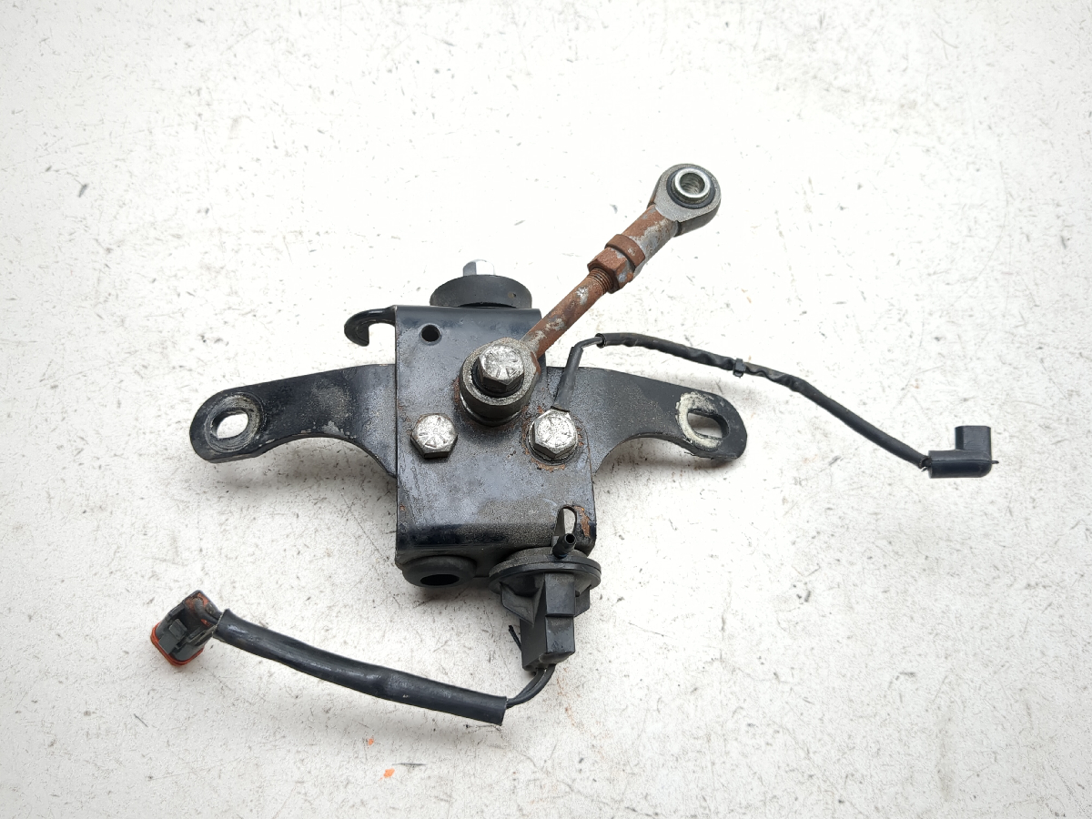 93-99 Harley Davidson FXDL Dyna Low Rider Engine Motor Support Bracket