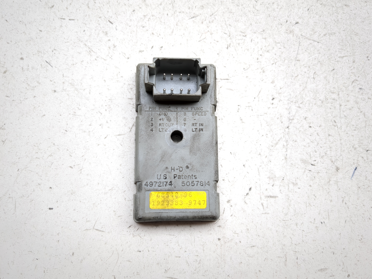 93-99 Harley Davidson FXDL Dyna Low Rider Turn Signal Module 4972174 68540-96