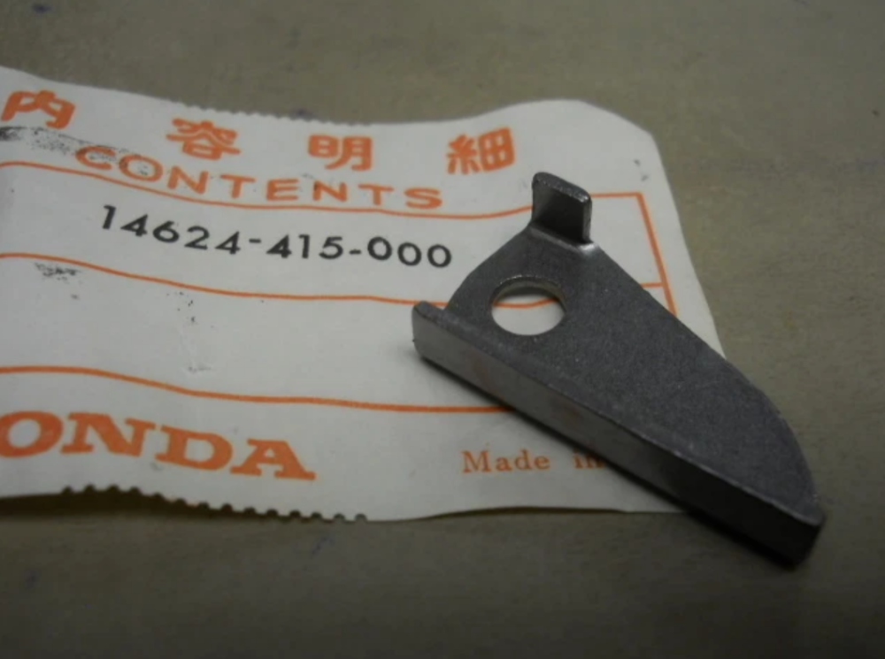 NOS GENUINE Honda CX500. GL500 1979-82 Plate B 14624-415-000
