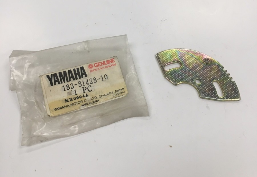 Yamaha AS2 HS1 LS2 DT125 OEM Contact Point Breaker Plate 183-81428-10-00