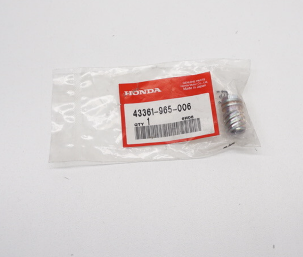 NOS 1985 HONDA FL350 ODYSSEY SHAFT, REAR CALIPER 43361-965-006