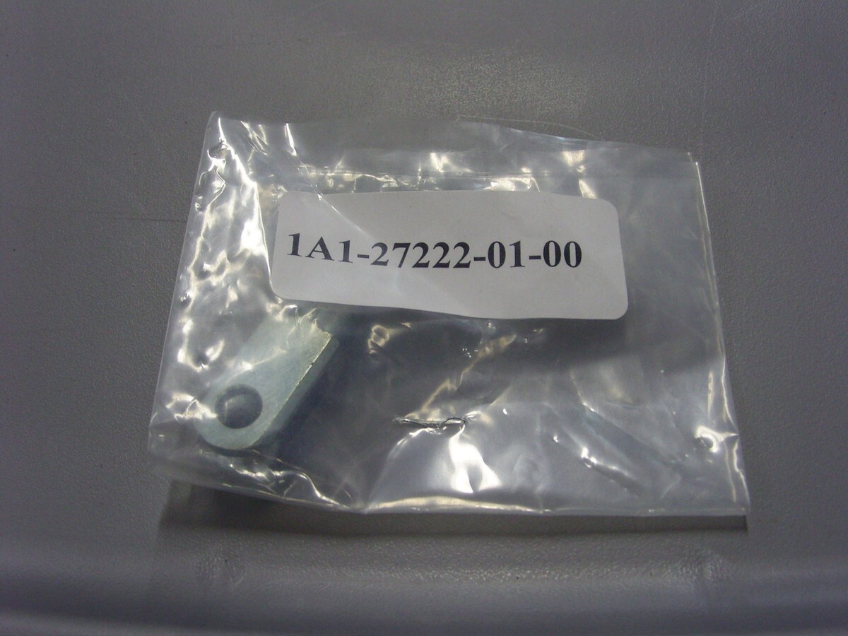 NOS Yamaha Joint 1976-1977 RD400 1977 XS750 1A1-27222-01