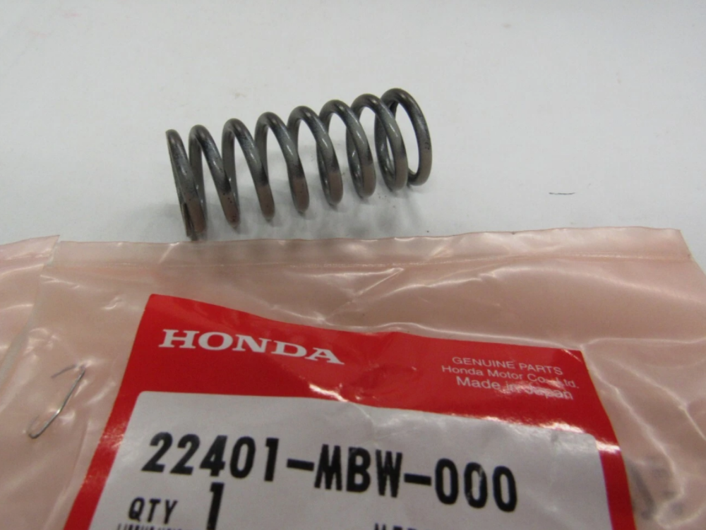 1999-2000 Honda CBR600 OEM Clutch Spring 22401-MBW-000