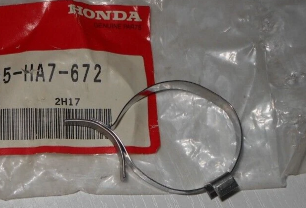 NOS Honda 1986 Fourtrax 350 Knuckle Band B 42205-HA7-672