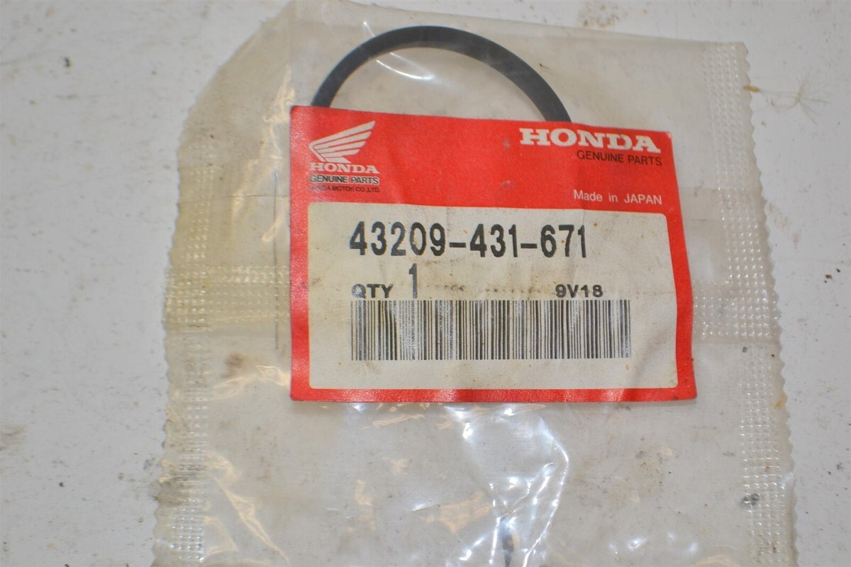 Honda SEAL, PISTON 43209-431-671 OEM NEW