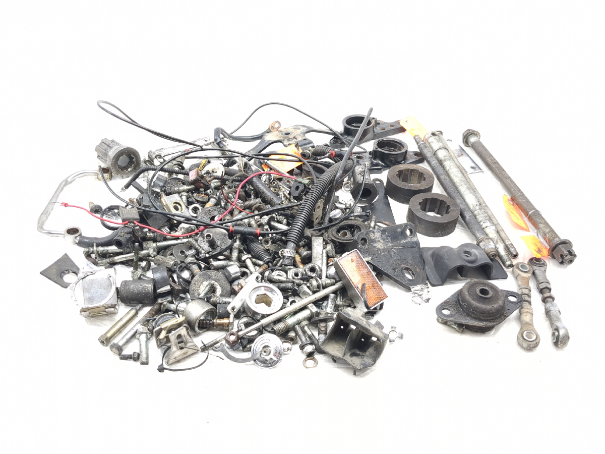 00-06 Harley Davidson FLHR Road King Miscellaneous Parts Hardware Bolt Kit