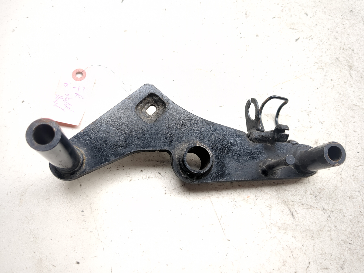 96-09 Kawasaki Vulcan 500 EN500C Front Right Foot Rest Mount Bracket