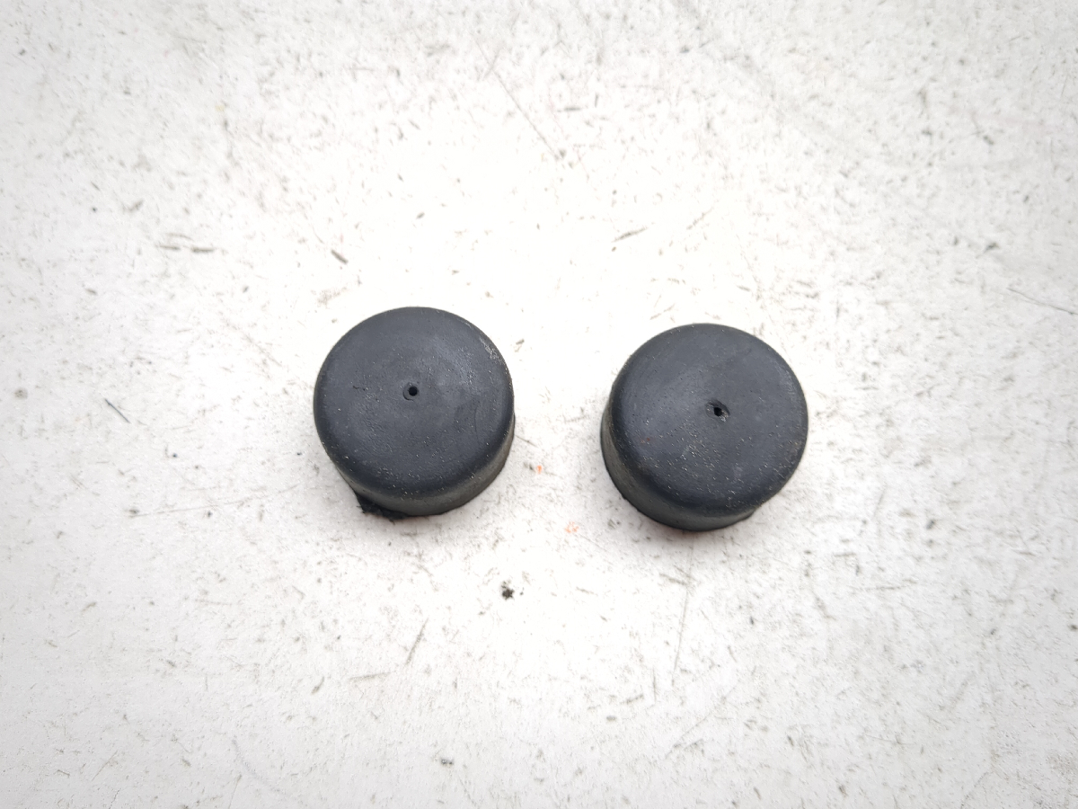 96-09 Kawasaki Vulcan 500 EN500C Fuel Tank Mount Damper Rubbers