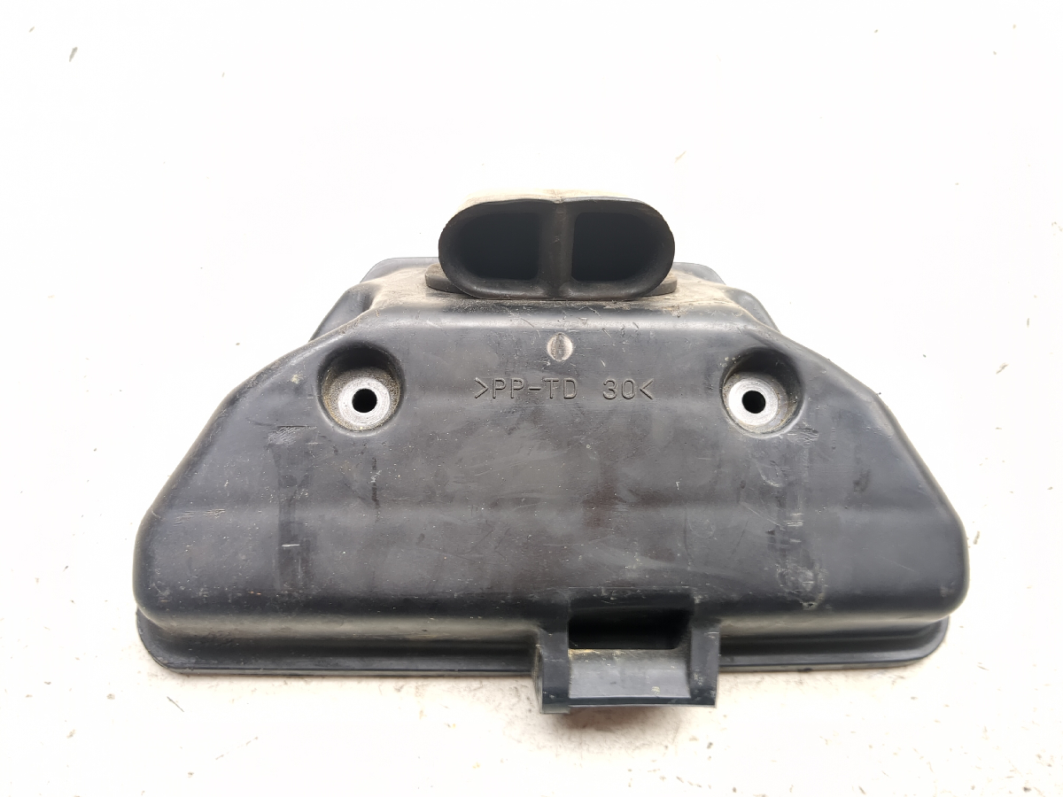 96-09 Kawasaki Vulcan 500 EN500C Air Box Filter Case Half