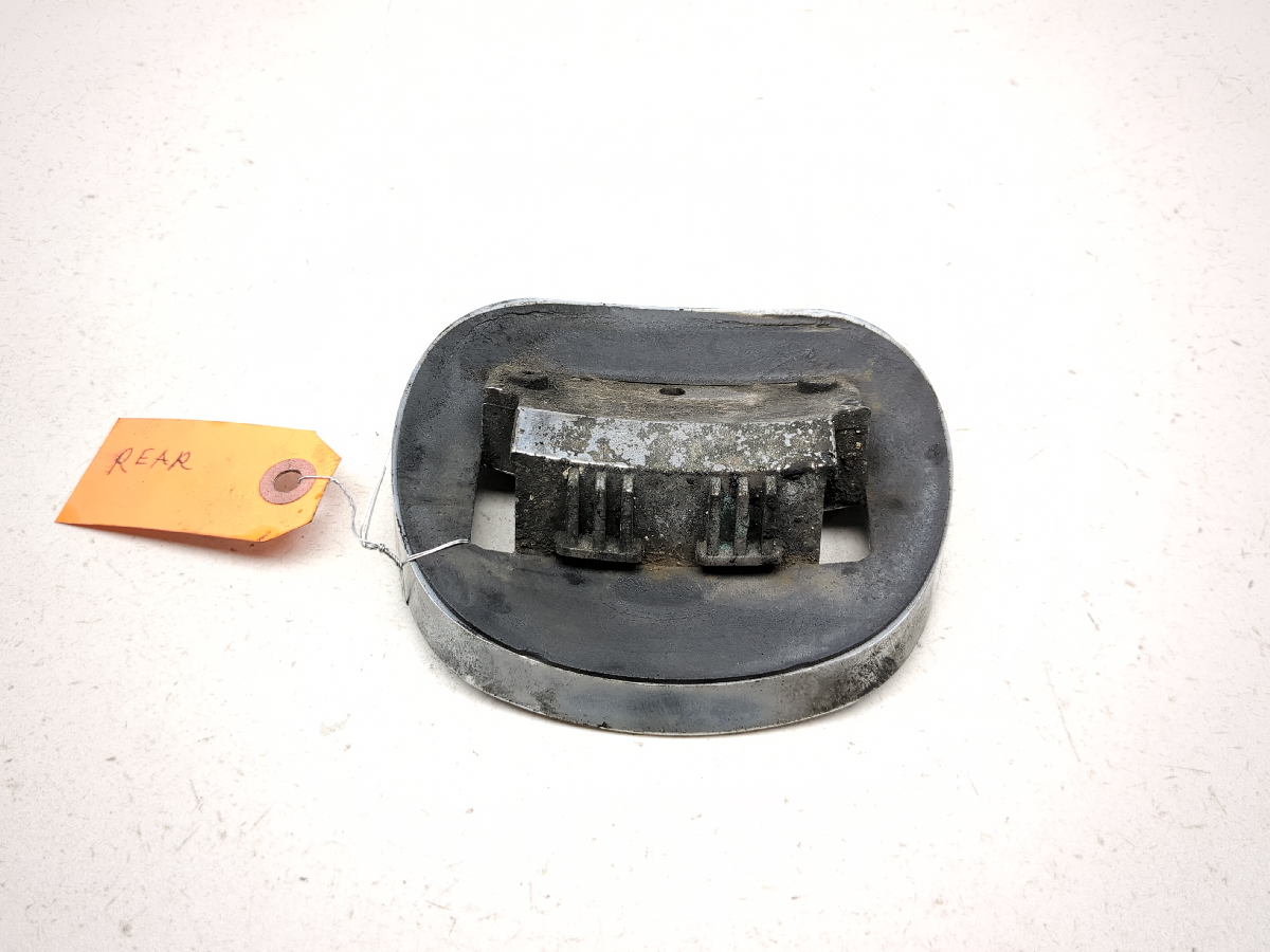 00-06 Harley Davidson FLHR Road King Taillight Housing
