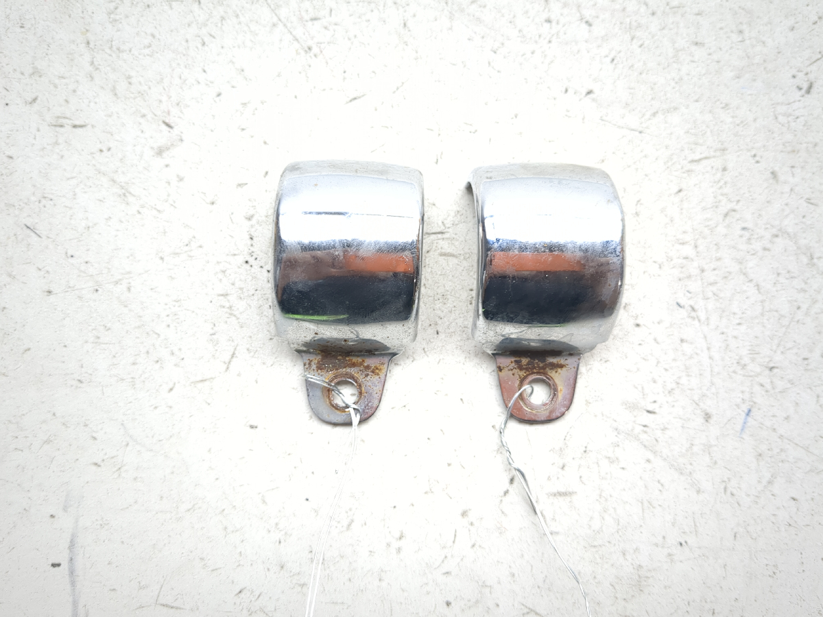 96-09 Kawasaki Vulcan 500 EN500C Front Turn Signal Clamp Covers Pair