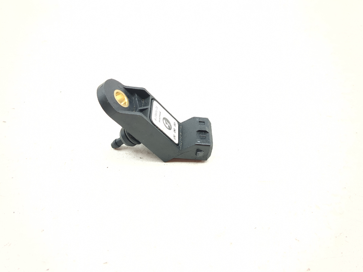 17-25 Benelli TRK 502X MAP MAF Mass Air Flow Pressure Sensor 289066280000