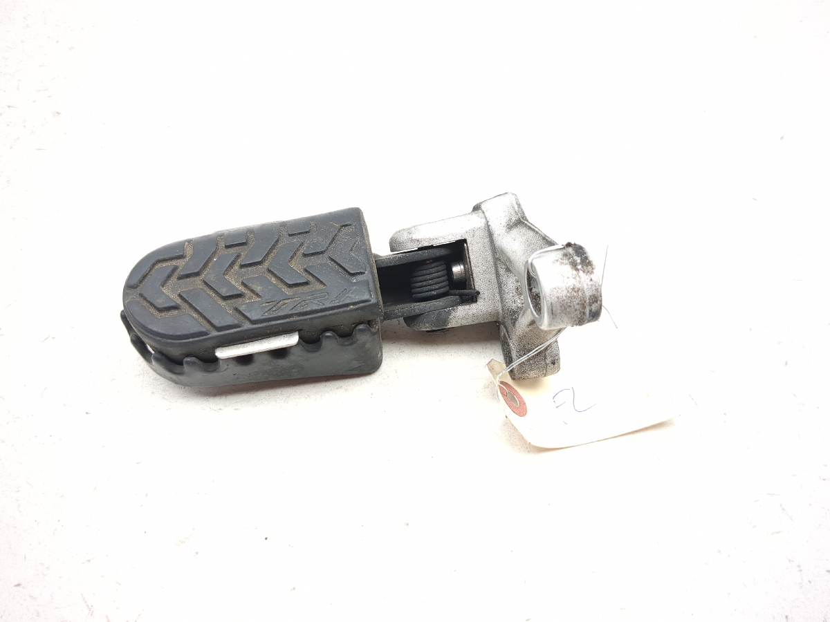 17-25 Benelli TRK 502X Front Left Driver Foot Peg 3304445