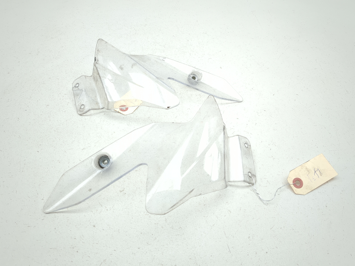 17-25 Benelli TRK 502X Front Wind Deflectors Set Pair