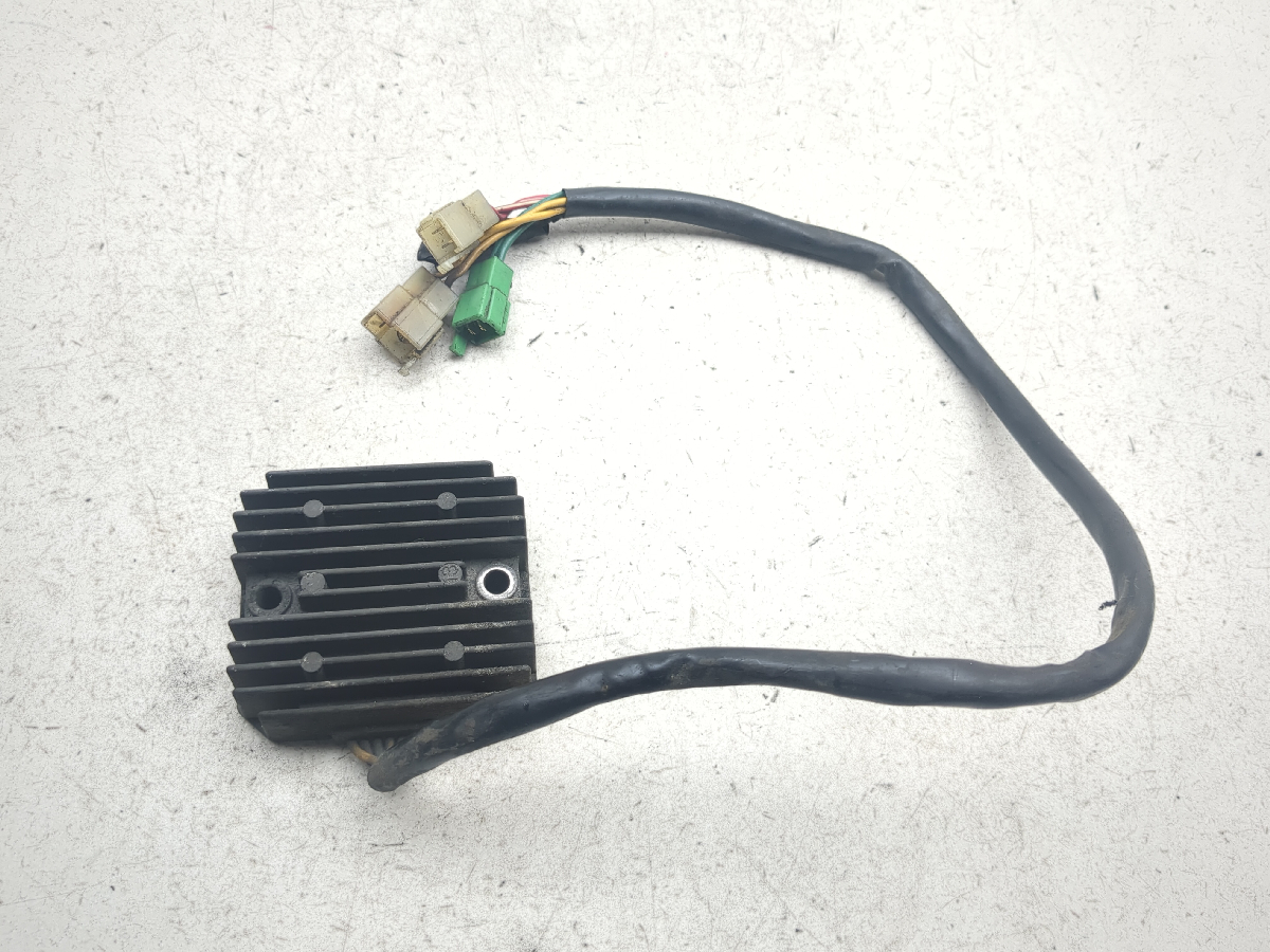 00 Honda Shadow Sabre VT1100 Voltage Regulator Rectifier SH541G-11