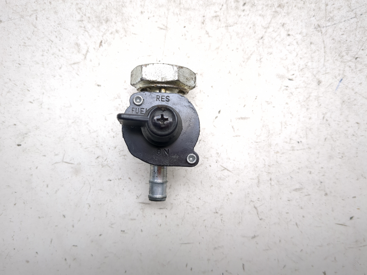 00 Honda Shadow Sabre VT1100 Petcock Gas Fuel Shut Off TRSH PL