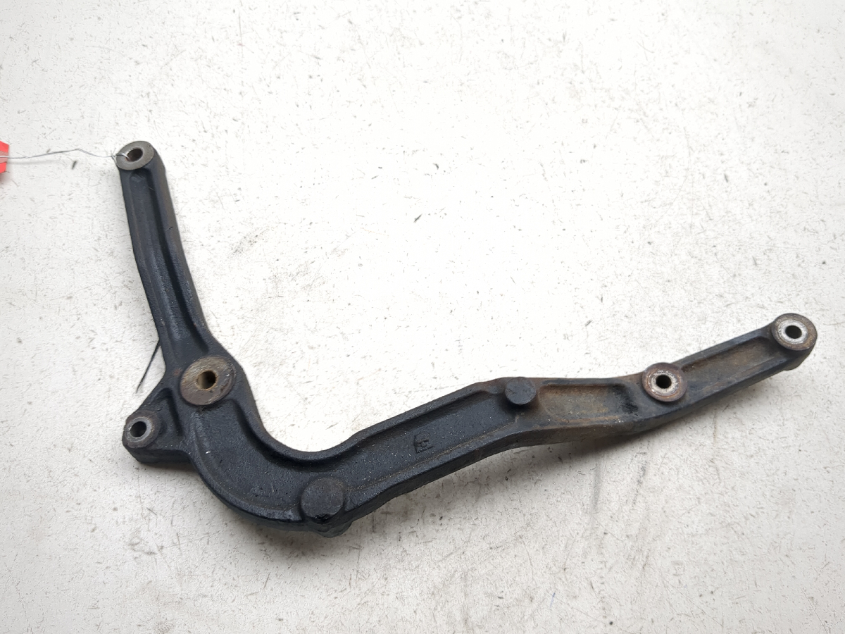 00 Honda Shadow Sabre VT1100 Exhaust Pipe Mount Bracket Holder TRSH PL