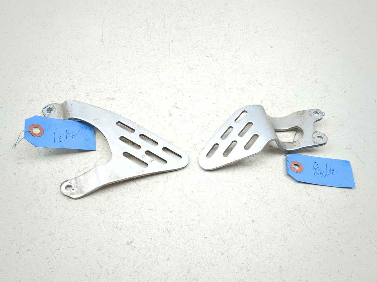 03-05 Yamaha YZF R6 Heel Guards Set Pair
