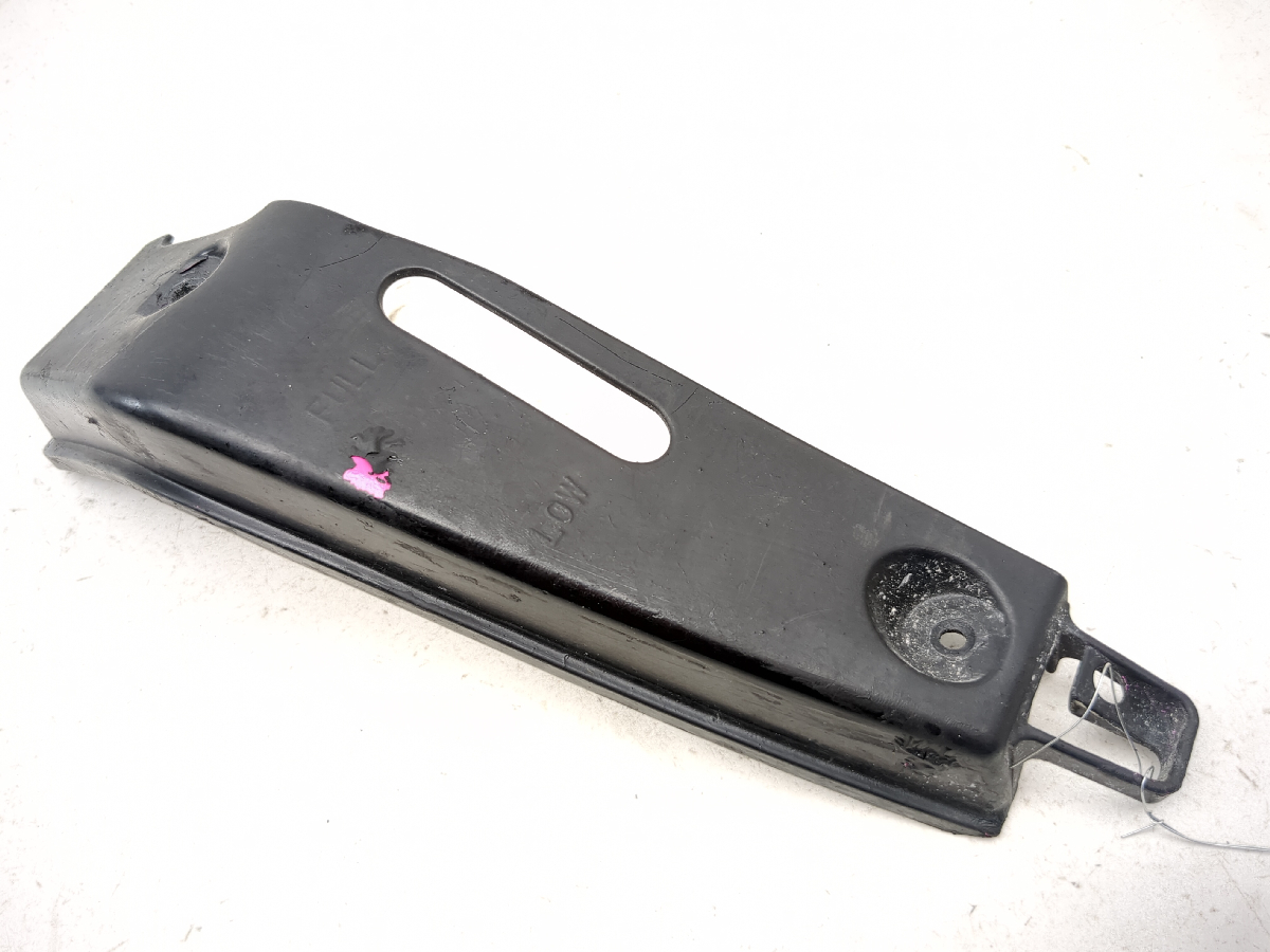 03-05 Yamaha YZF R6 Overflow Coolant Bottle Tank Reservoir Cover Panel TRSH PL