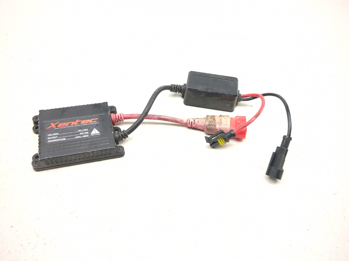 03-05 Yamaha YZF R6 XENTEC Headlight LED HID Module Unit Controller