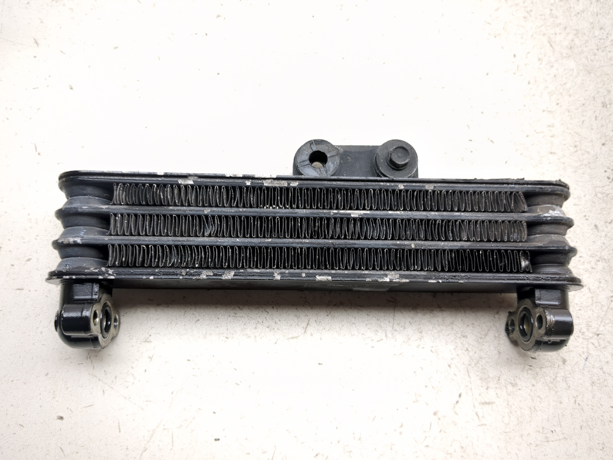 91-03 Honda CB750 Nighthawk 750 Engine Motor Oil Cooler 70601