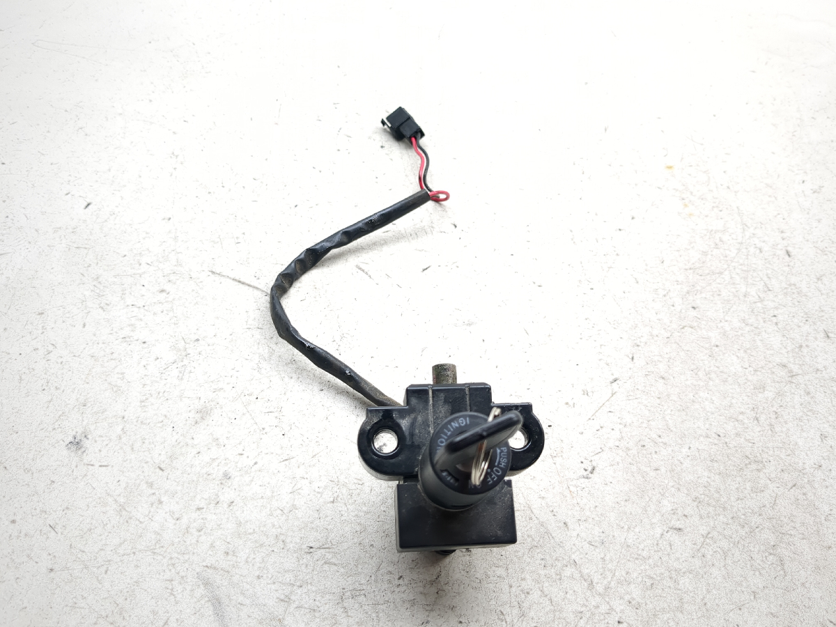 91-03 Honda CB750 Nighthawk 750 Ignition Switch And Key