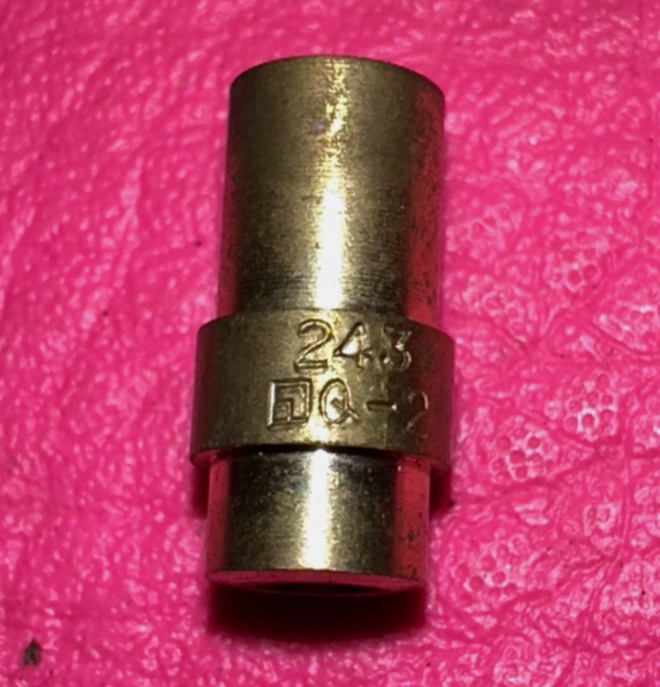 1986-1989 Yamaha XT 500 OEM Carburettor Main Nozzle (Q-2) 583-14141-52