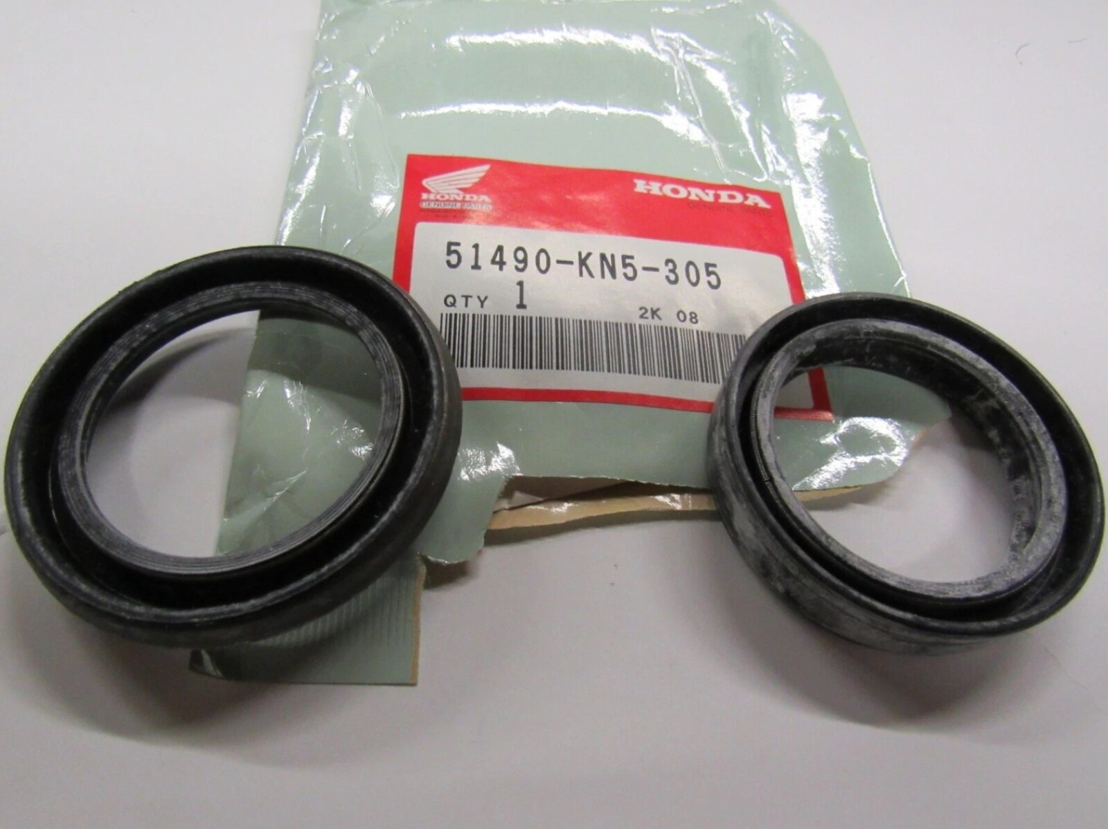 Honda NOS XR350R, 1985, Front Fork Seal Set, # 51490-KN5-305