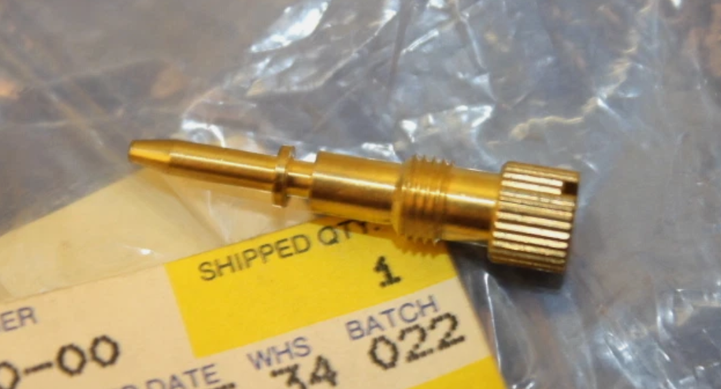1976-1978 Yamaha TY250, 1975 TY175 OEM Air Adjusting Screw 493-14123-00
