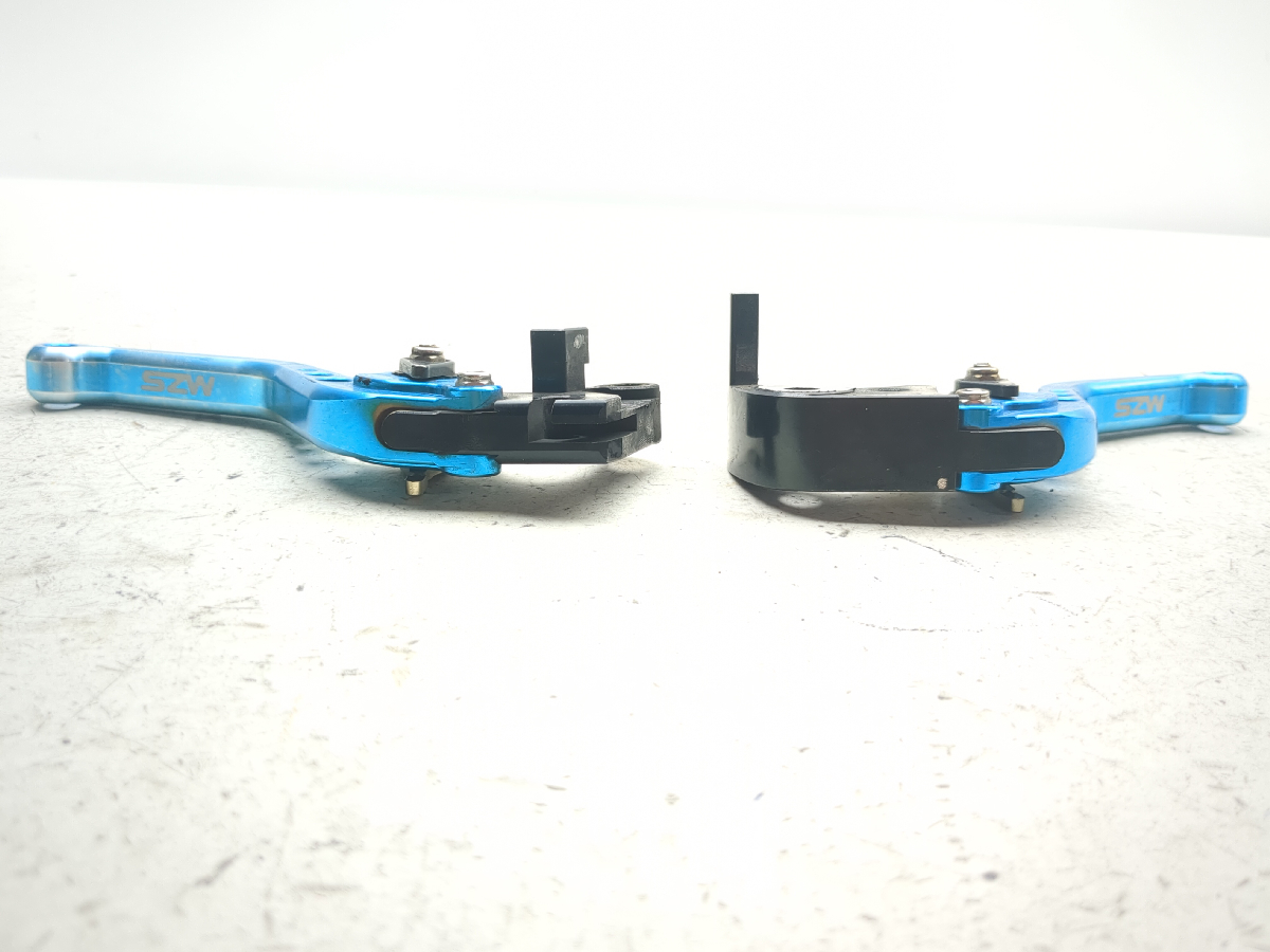 06 07 Suzuki GSXR 600 750 MZS Aftermarket Levers Clutch and Front Brake