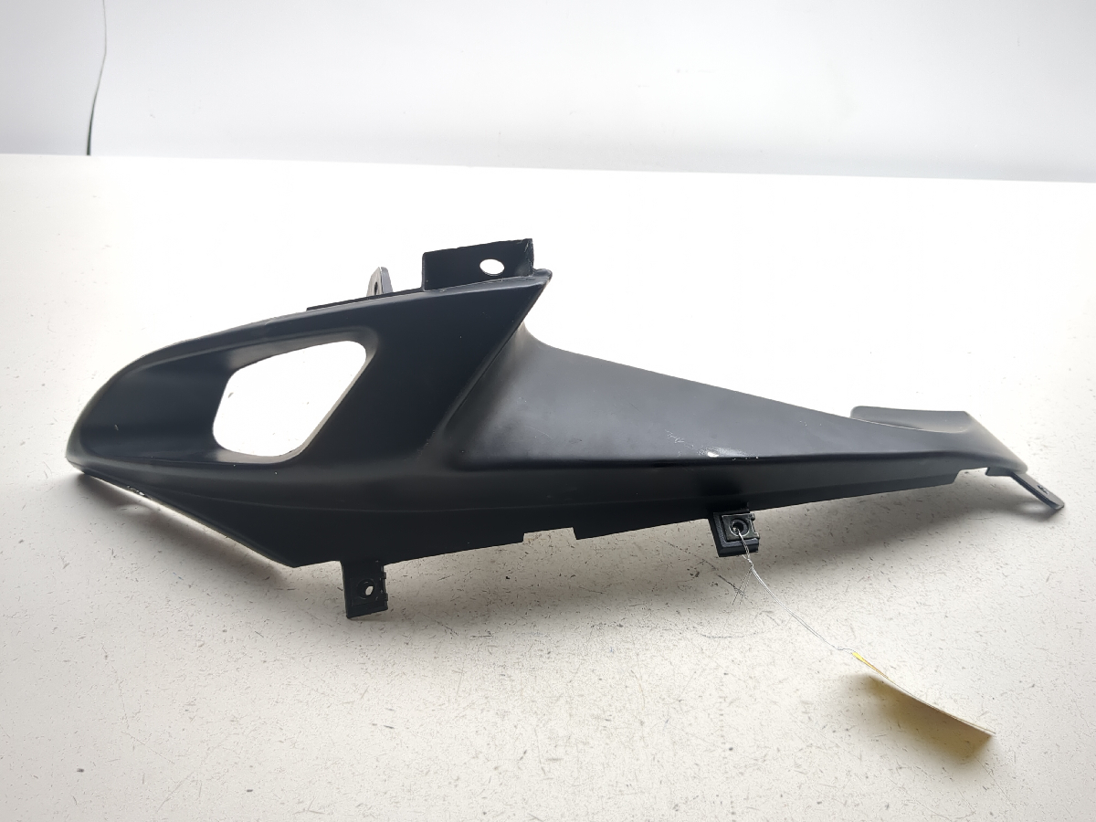 06 07 Suzuki GSXR 600 750 Left Upper Air Duct Inner Cover