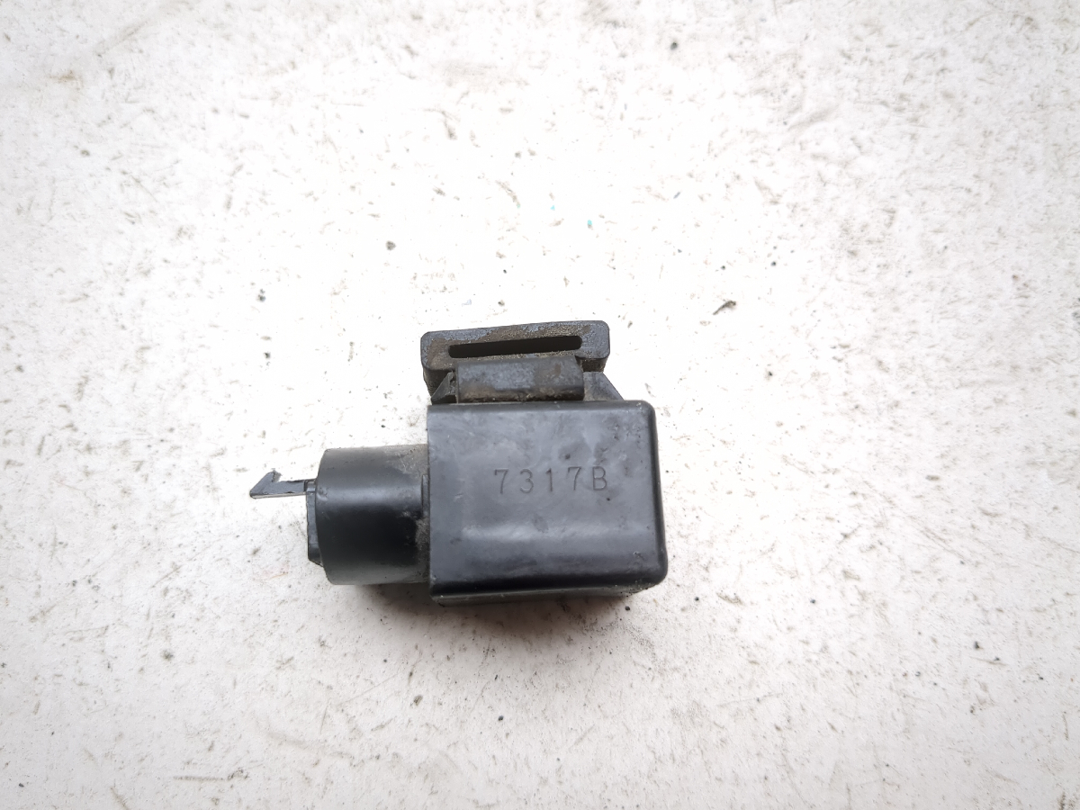 10-25 Honda VT750 Shadow Aero 750 Relay 7317B 130225 TRSH PL