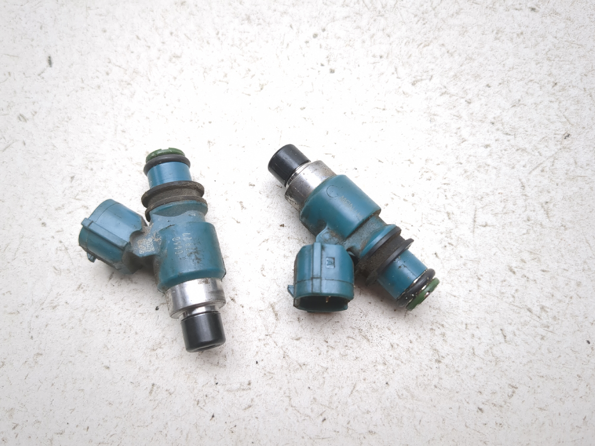 10-25 Honda VT750 Shadow Aero 750 Gas Fuel Injectors